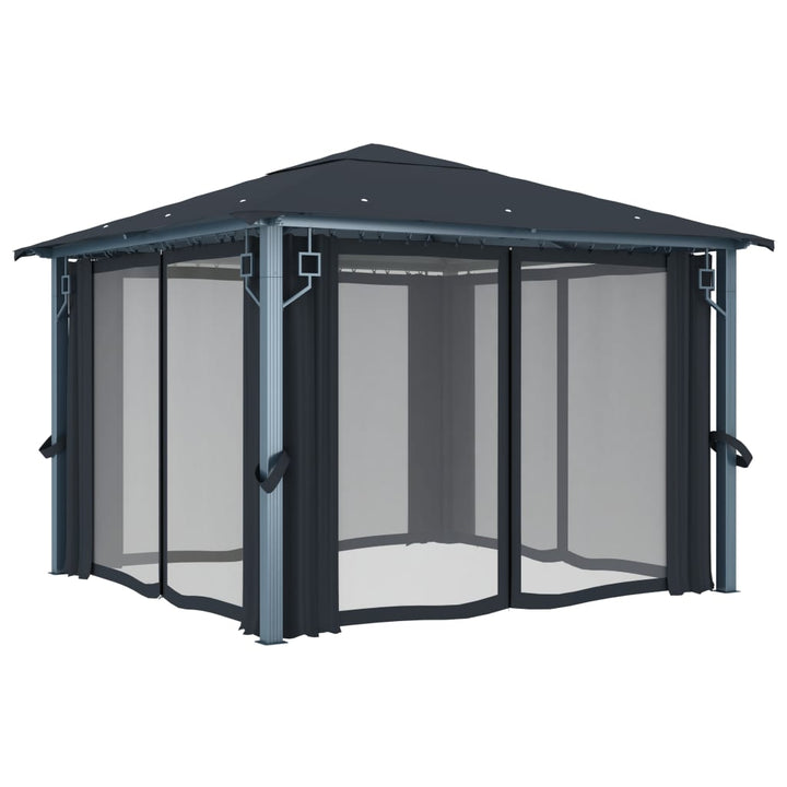 Paviljong Med Gardiner Aluminium