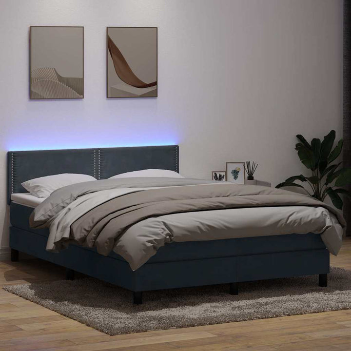 Resårsäng Med Madrass Och Led Sammet
