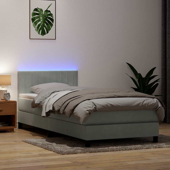 Resårsäng Med Madrass Och Led Sammet