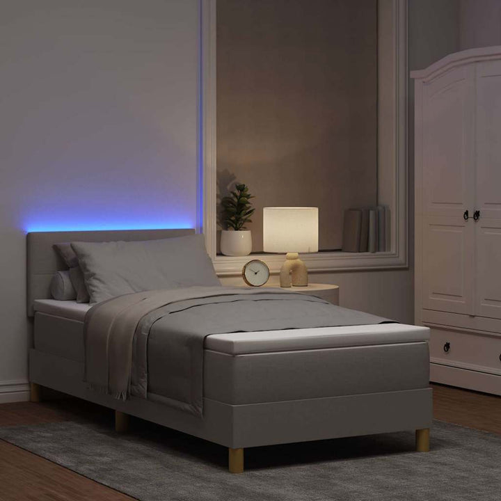 Led Box Säng Med Huvudgavel Tyg